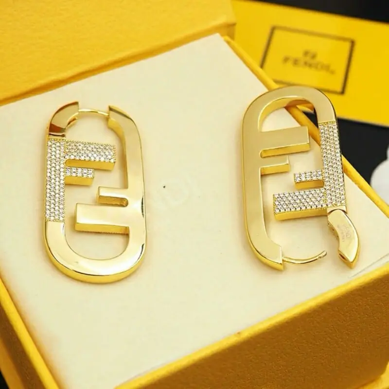 fendi boucles doreilles pour femme s_12621473